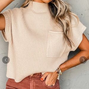 Entro Patch Pocket Ribbed Knit Short Sleeve Sweater